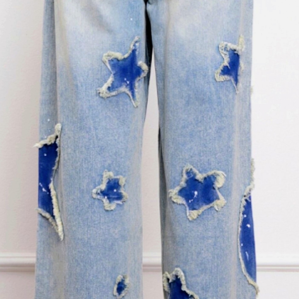 Stylish High Rise Star Jeans in Light Blue - Picture 3 of 3